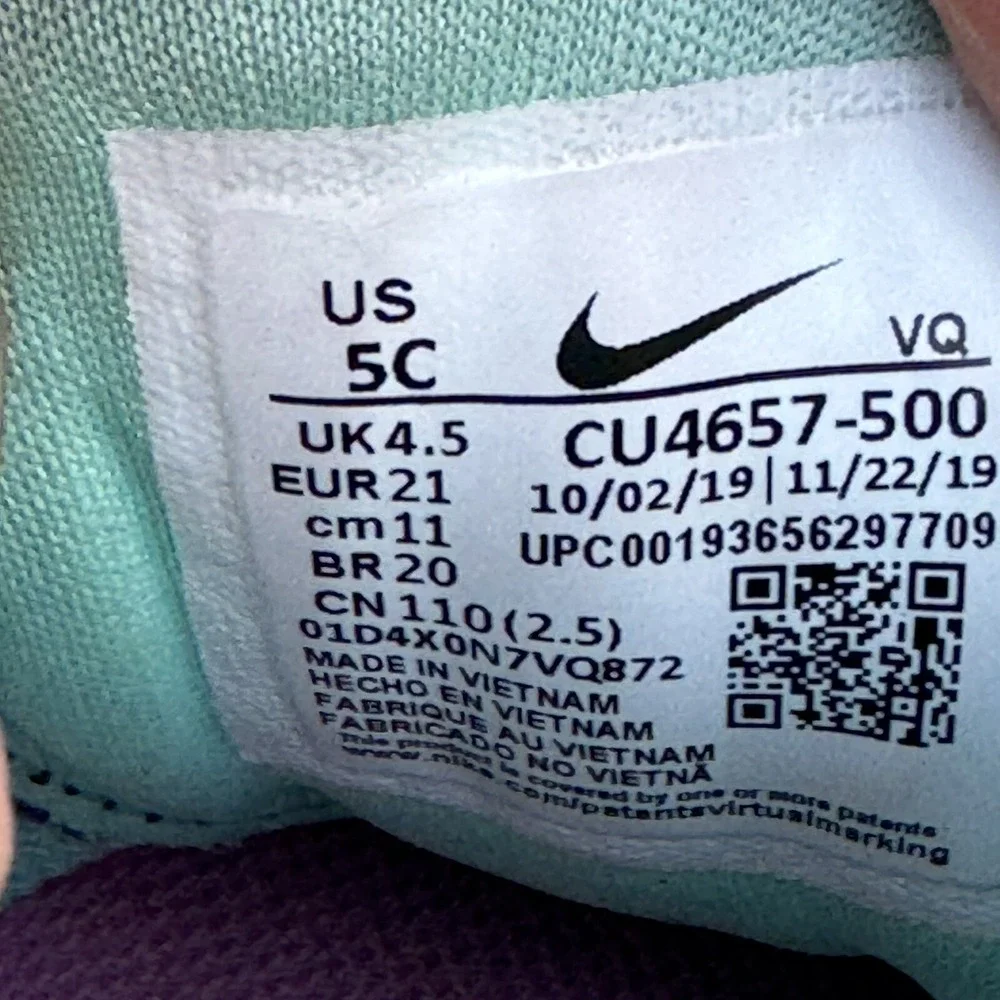 Nike star runner